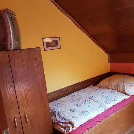 U Americane Miškovice